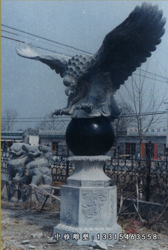 石雕老鹰，大展宏图石雕