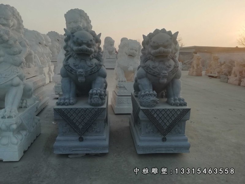 青石仿古招财狮子石雕
