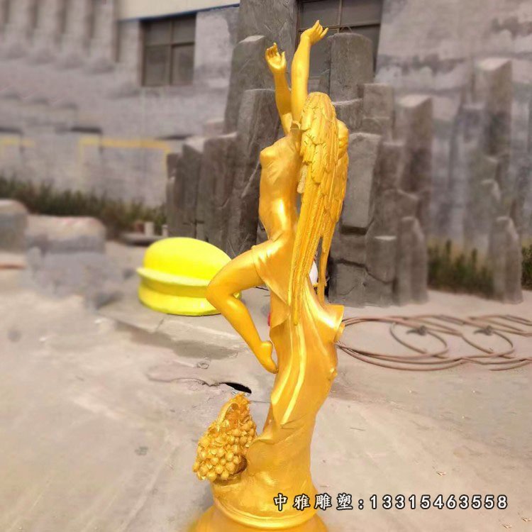 玻璃钢仿铜西方天使雕塑，公园景观雕塑