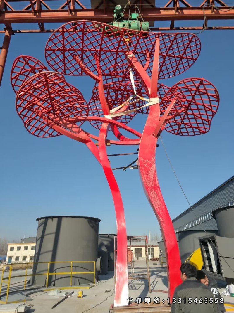 镂空不锈钢大树雕塑