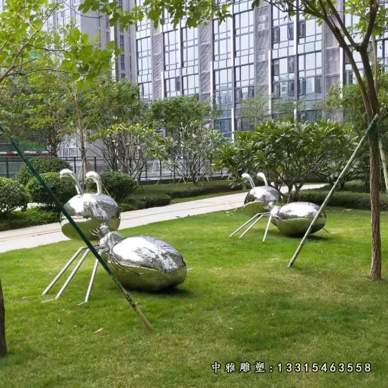 不锈钢小区抛光蚂蚁雕塑