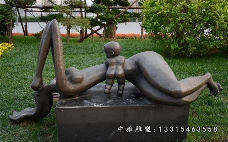 步行街抽象景观母爱人物雕塑 步行街景观小孩人物雕像 步行街塑像41709