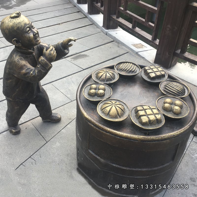 八大碗民俗人物铜雕