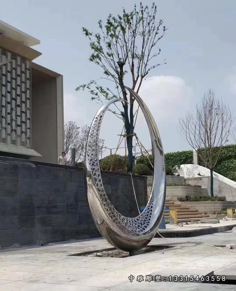 不锈钢抽象月亮雕塑 (3)