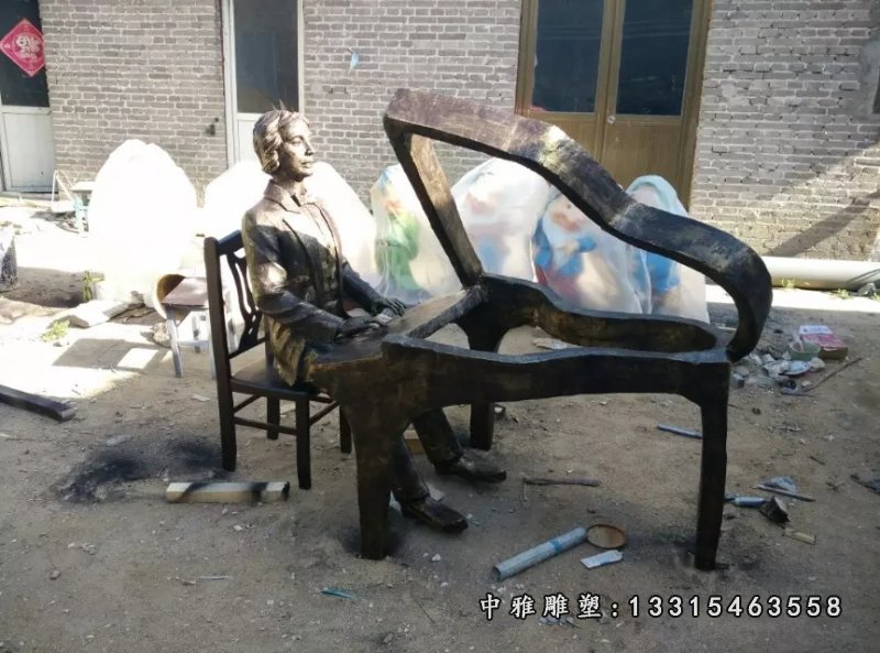 弹钢琴铜雕，广场景观铜雕