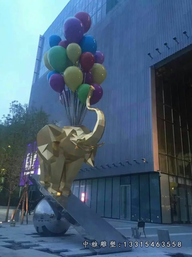 不锈钢大象踩翘翘板雕塑,商场不锈钢雕塑 (1)