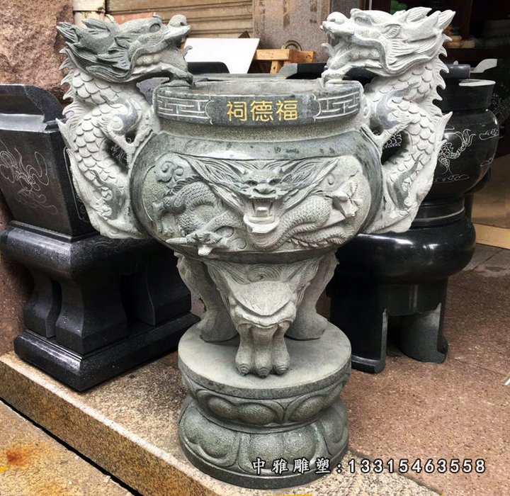 青石三足鼎 石雕小区景观雕塑