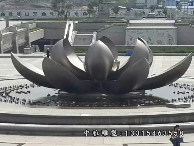 不锈钢莲花雕塑,广场不锈钢雕塑