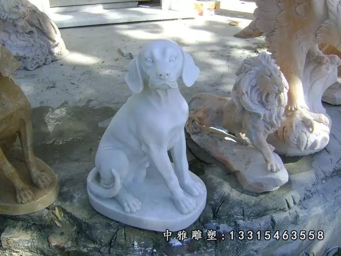 石雕狗,公园动物石雕