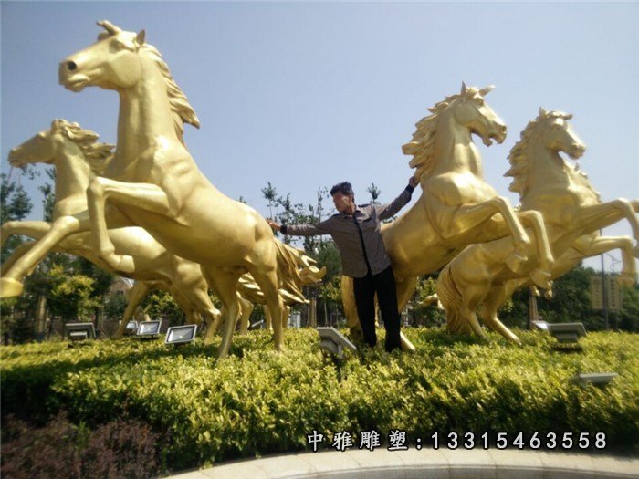 玻璃钢仿铜马,广场景观雕塑