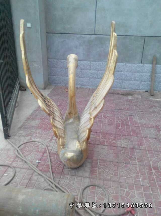 铜雕展翅天鹅雕塑