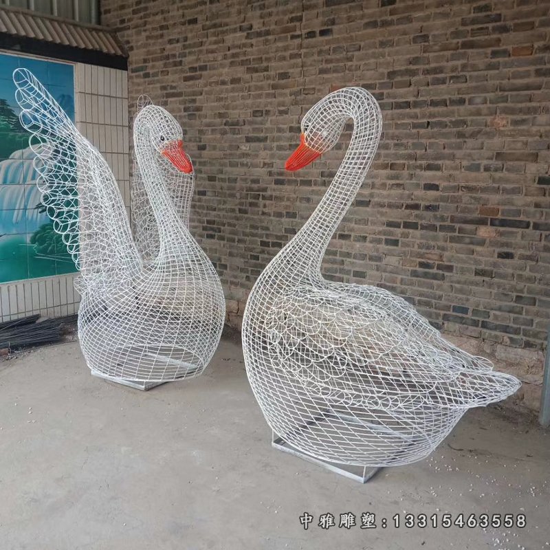 不锈钢镂空鹅雕塑 (4)