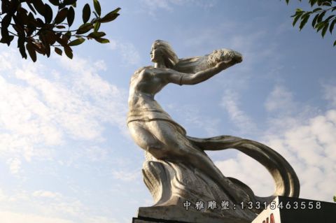 不锈钢嫦娥奔月雕塑