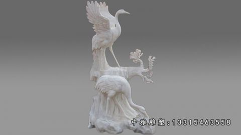 石雕展翅仙鹤雕塑