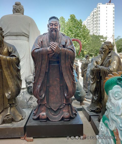 铜雕先师孔子