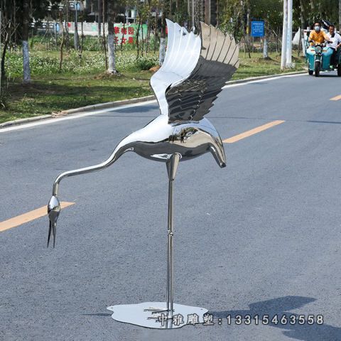 不锈钢祥瑞仙鹤雕塑 