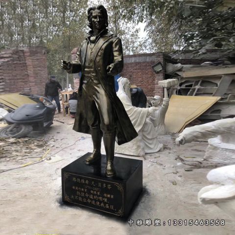 铜雕音乐家贝多芬