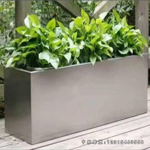 不锈钢公园花盆雕塑