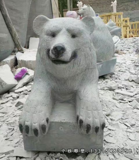 狗熊动物石雕