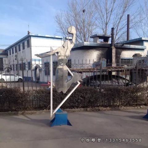 公园不锈钢打篮球人物雕塑
