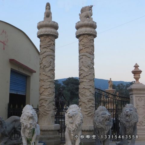 广场石雕龙柱雕塑