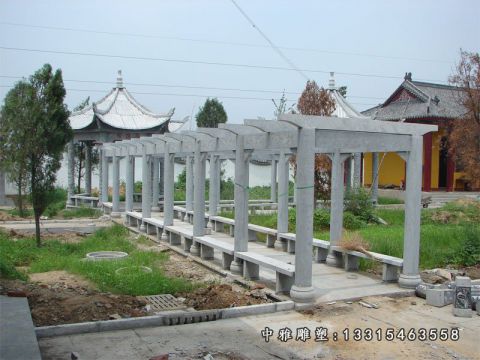 小区石雕长廊