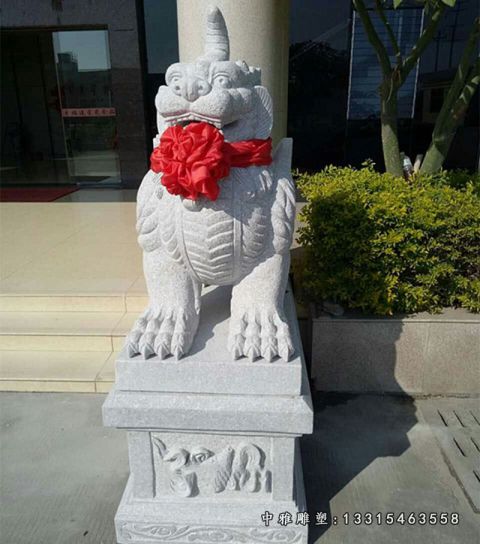 石雕动物独角兽雕塑