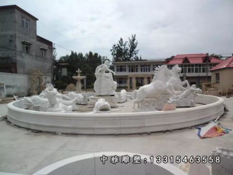 石雕人物喷泉