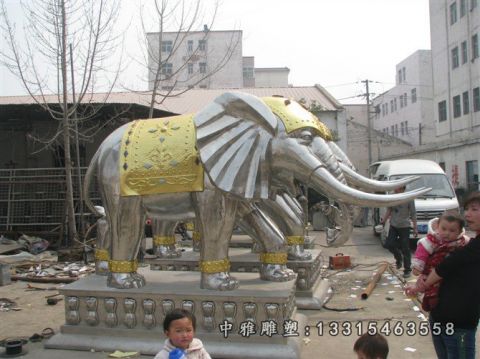不锈钢动物大象雕塑