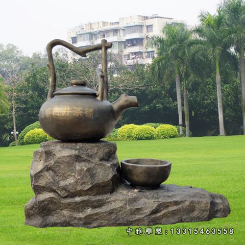 流水铜雕茶壶