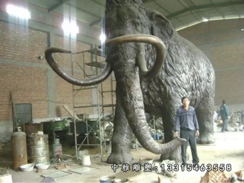 招财铜雕大象