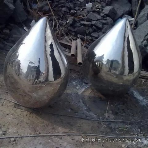 不锈钢镜面水滴景观雕塑