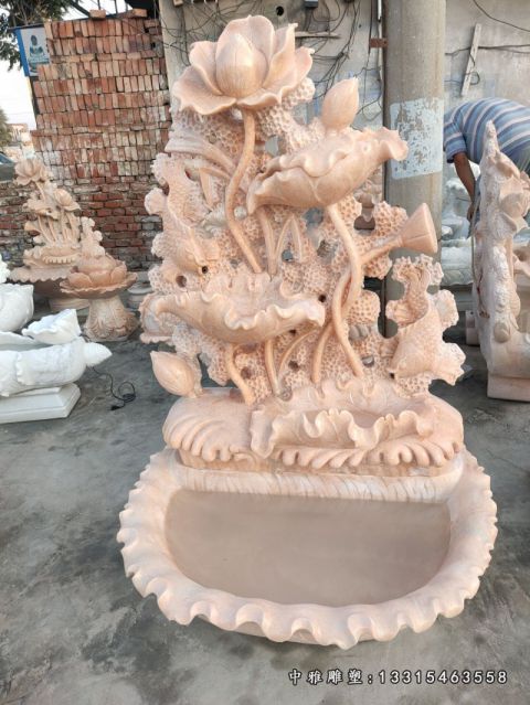 公园石雕流水池