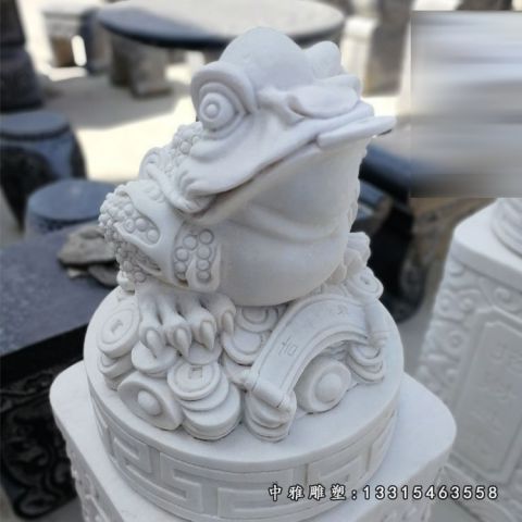 招财金蟾石雕