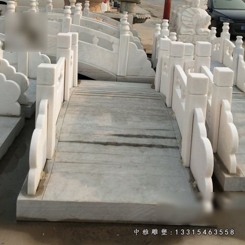 公园石桥景观雕塑