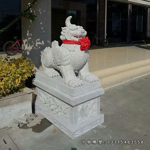 石雕神兽獬豸