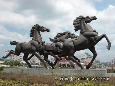 铜雕奔马动物