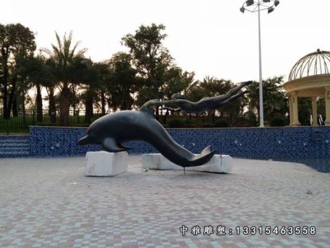铜雕动物海豚