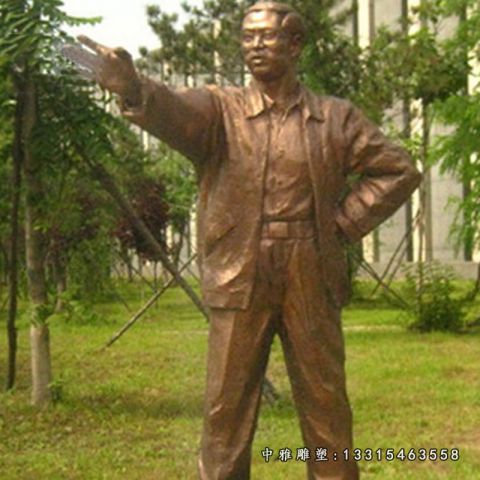 铜雕名人詹天佑