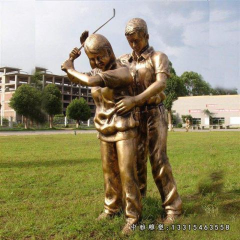 城市铜雕情侣