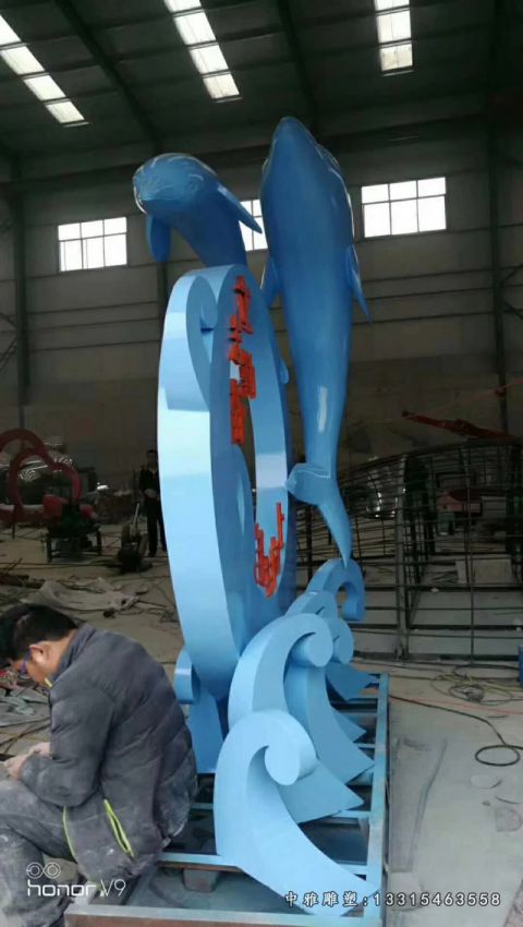 跳跃海豚不锈钢动物雕塑