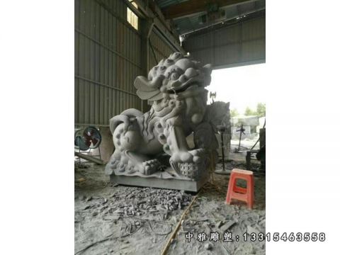踩球石雕狮子动物