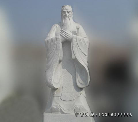 广场石雕孔子