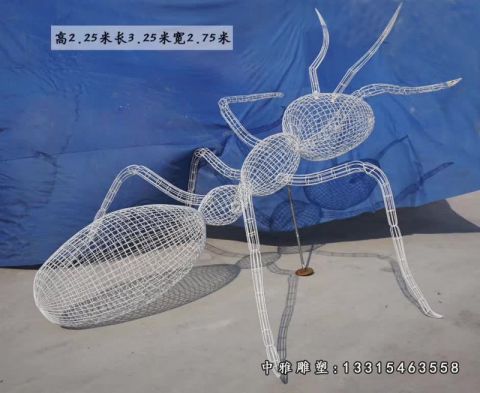 镂空蚂蚁不锈钢雕塑