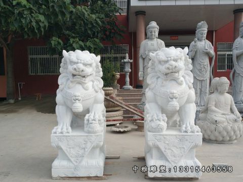寺庙镇宅狮子石雕