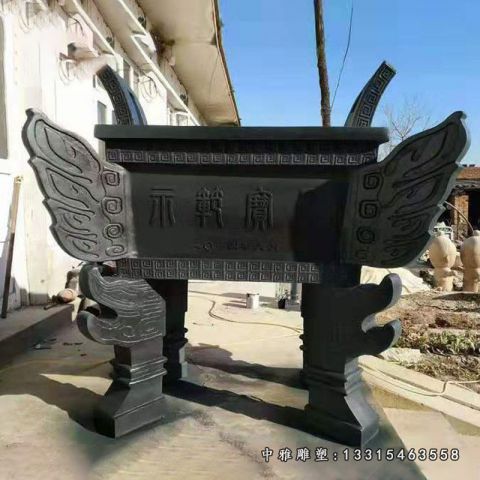 铜雕四足方鼎