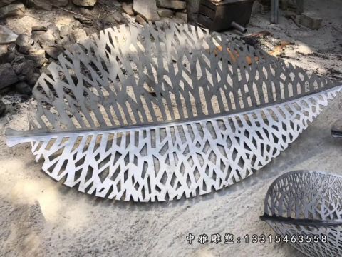 镂空树叶不锈钢景观