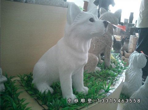 石雕动物小狗