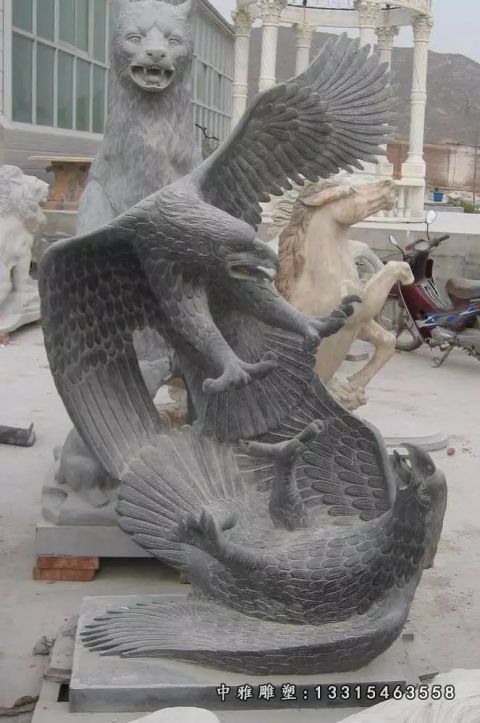 动物石雕鹰摆件