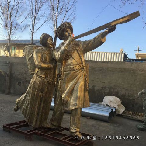 铜雕公园少数民族人物